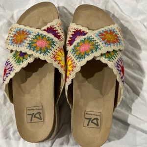 Dirty laundry brand sandals. Size 9/40